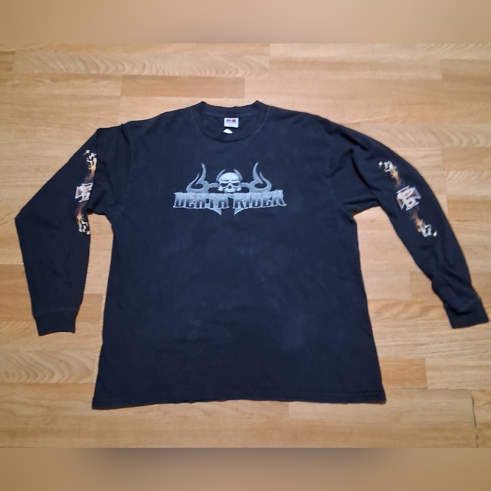 Death Raiders Black Long Sleeve Skull Graphic Tee